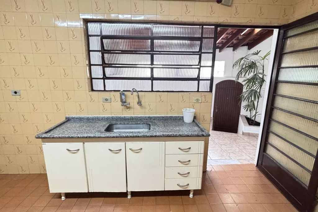 Casa para aluguel no Parque das Nações: 
