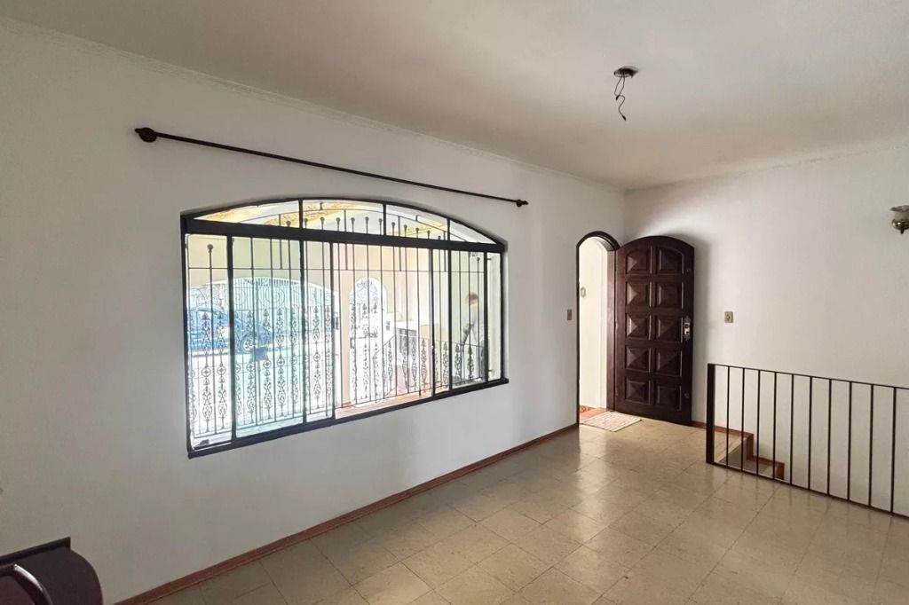 Casa para aluguel no Parque das Nações: 