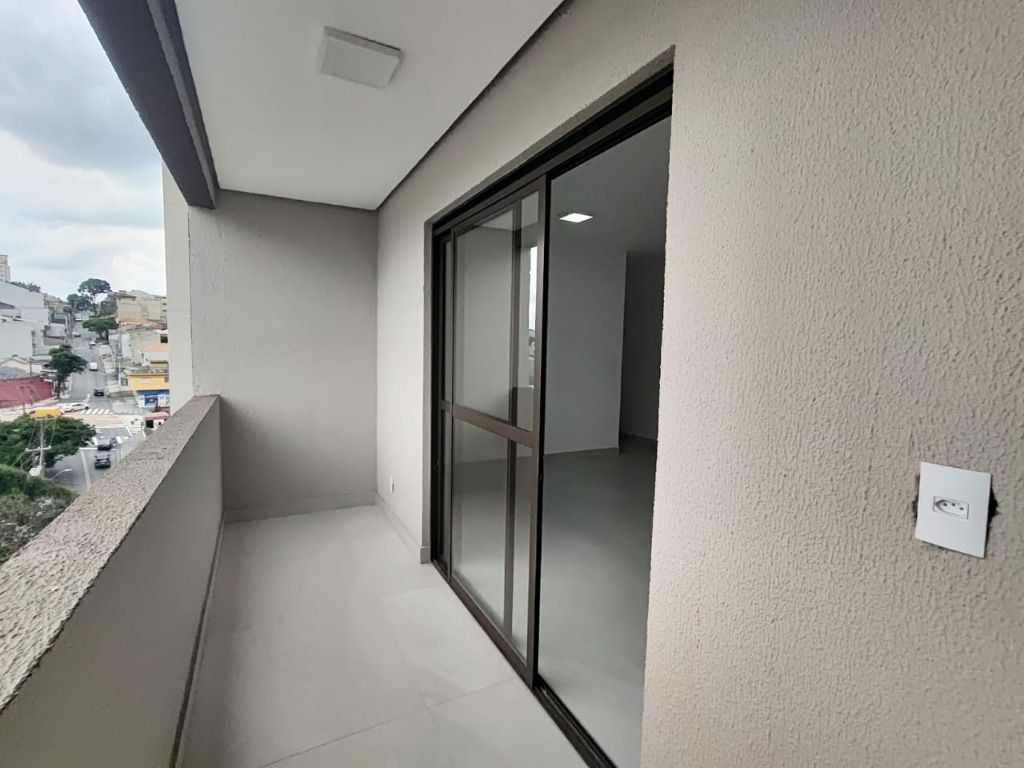 Apartamento para aluguel no Parque das Nações: 