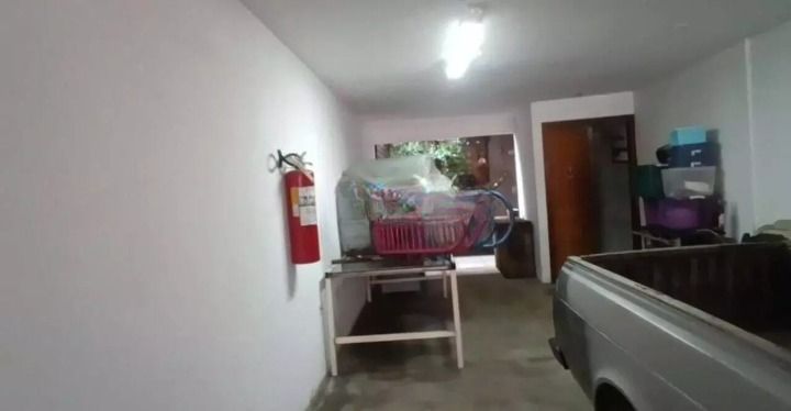 Salão para aluguel no Vila Guarani: 