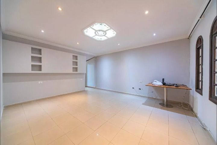 Sobrado para aluguel no Vila Guarará: 