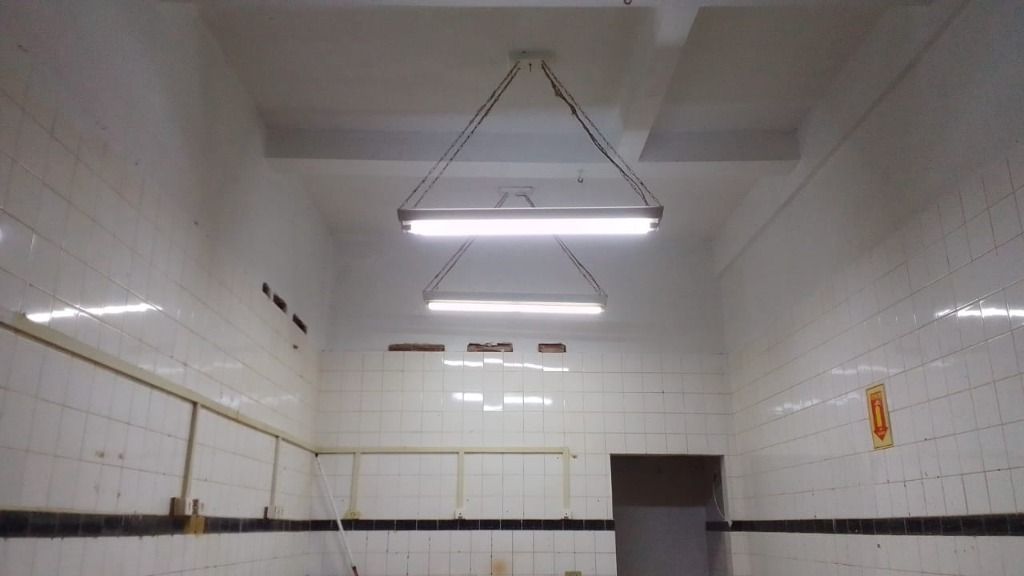 Salão para aluguel no Jardim Santo Alberto: 