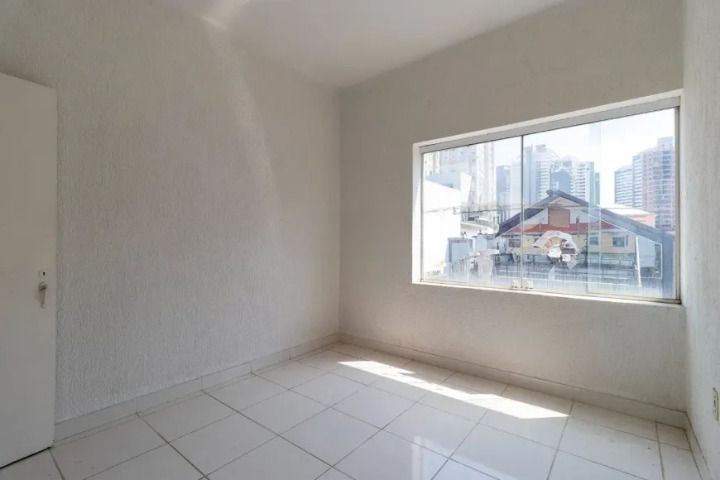 Sala para aluguel no Centro: 