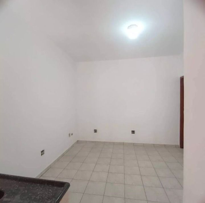 Casa para aluguel no Vila Guarani: 