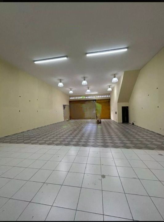 Salão para aluguel no Vila Linda: 