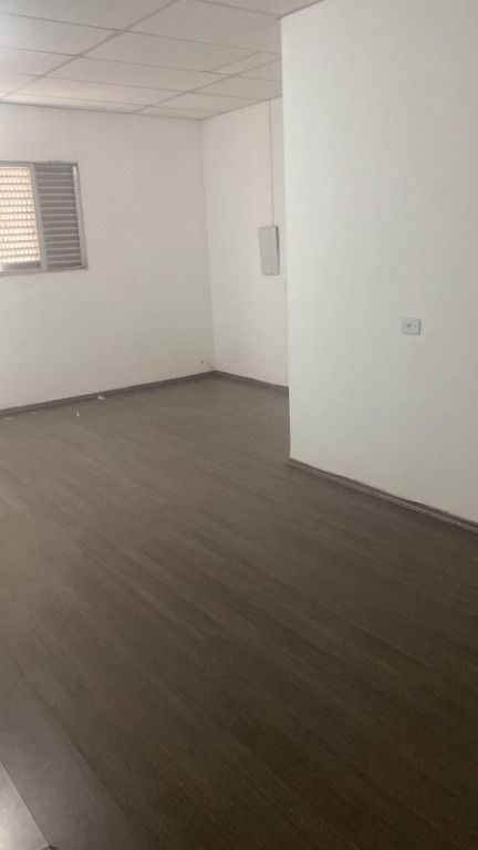 Salão para aluguel no Parque São Vicente: 