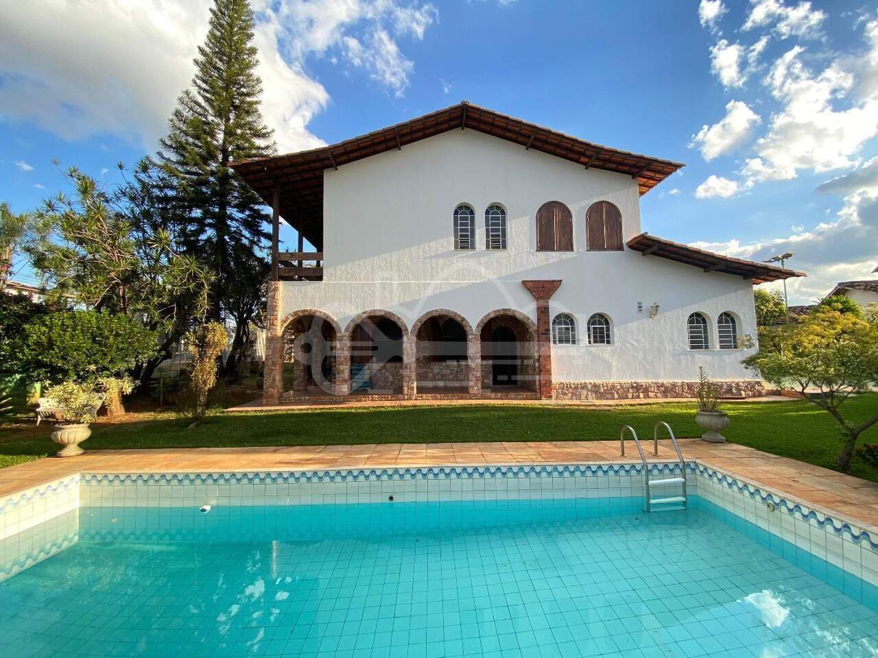 Casa com 5 quartos — Bandeirantes, Belo Horizonte