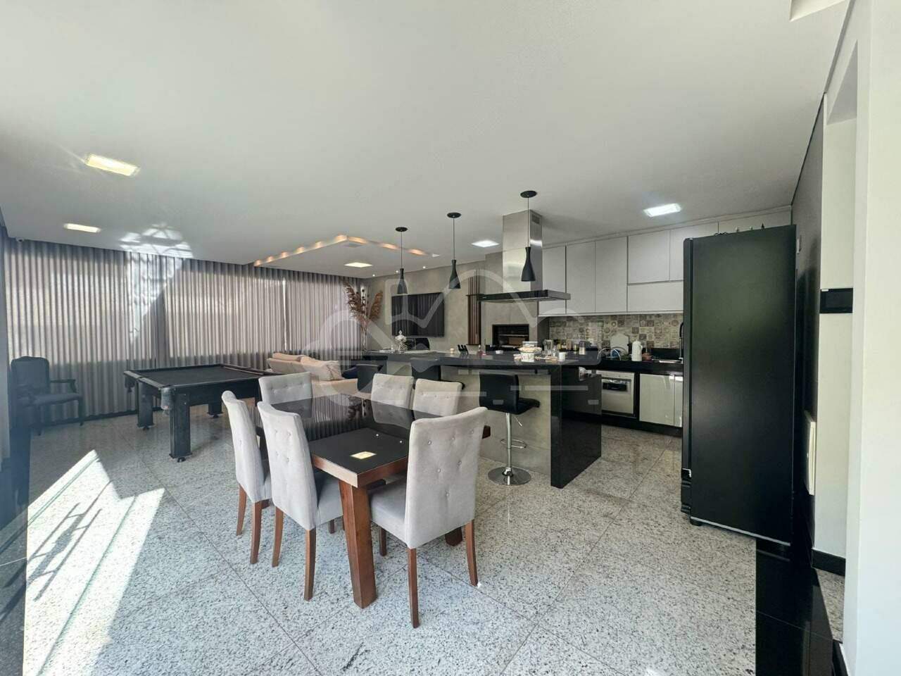 Casa com 4 quartos — Castelo, Belo Horizonte