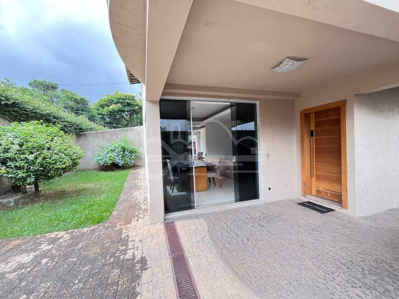 Casa com 5 quartos — Bandeirantes, Belo Horizonte