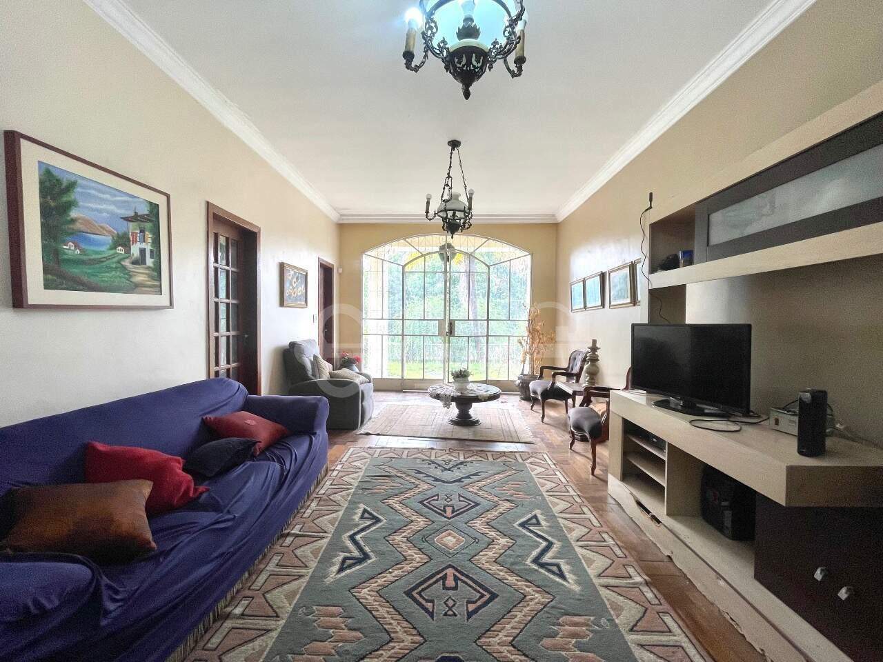 Casa com 4 quartos — São Luiz, Belo Horizonte
