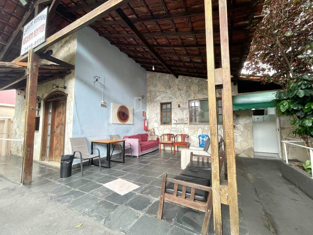 Casa com 5 quartos — Ouro Preto, Belo Horizonte