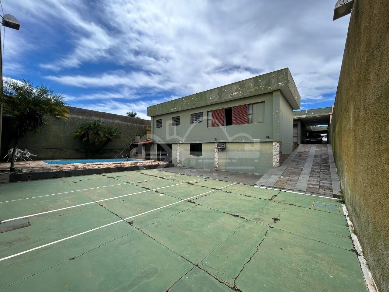 Casa com 4 quartos — São Luiz, Belo Horizonte