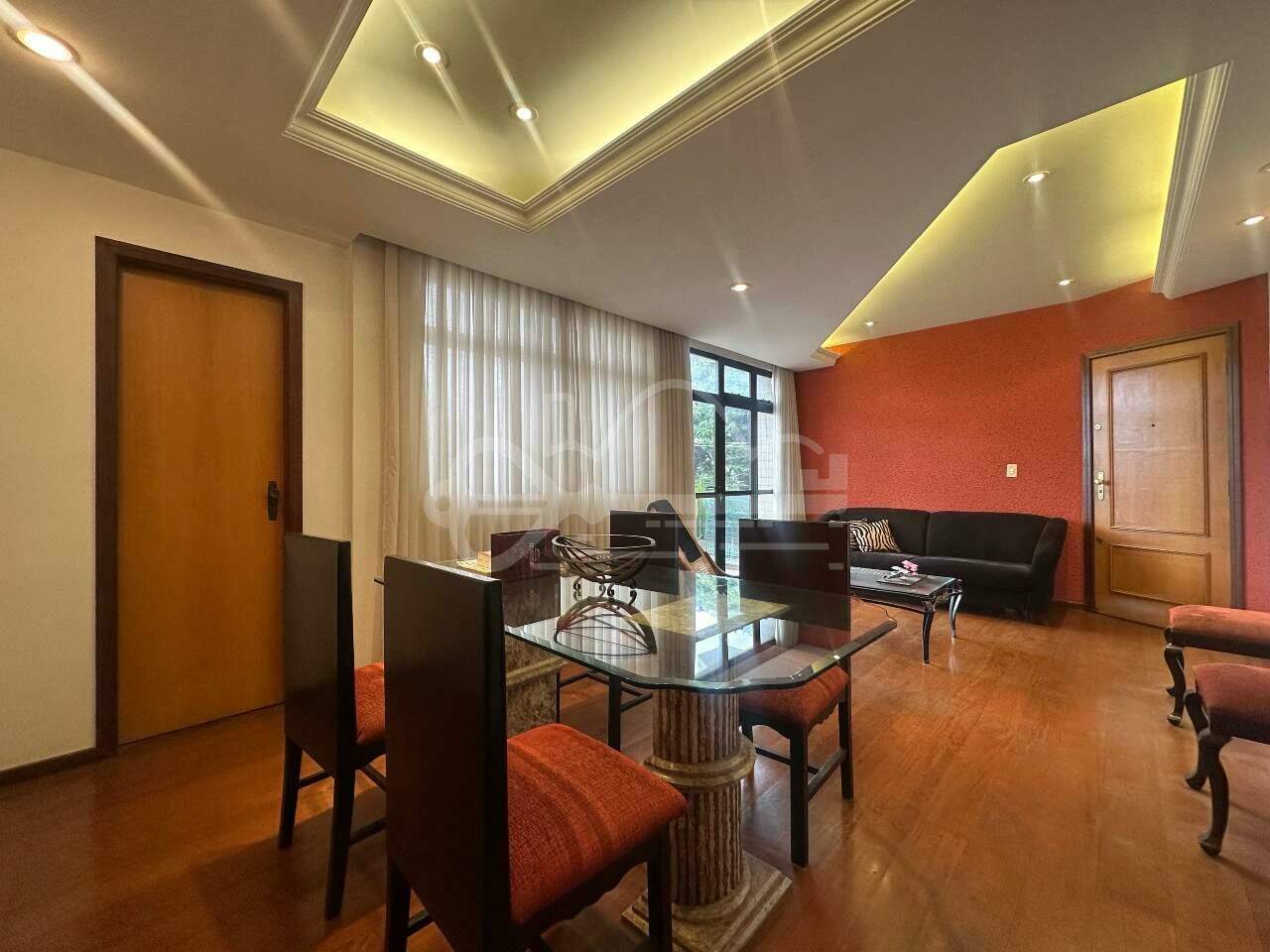 Apartamento com 4 quartos — Caiçaras, Belo Horizonte
