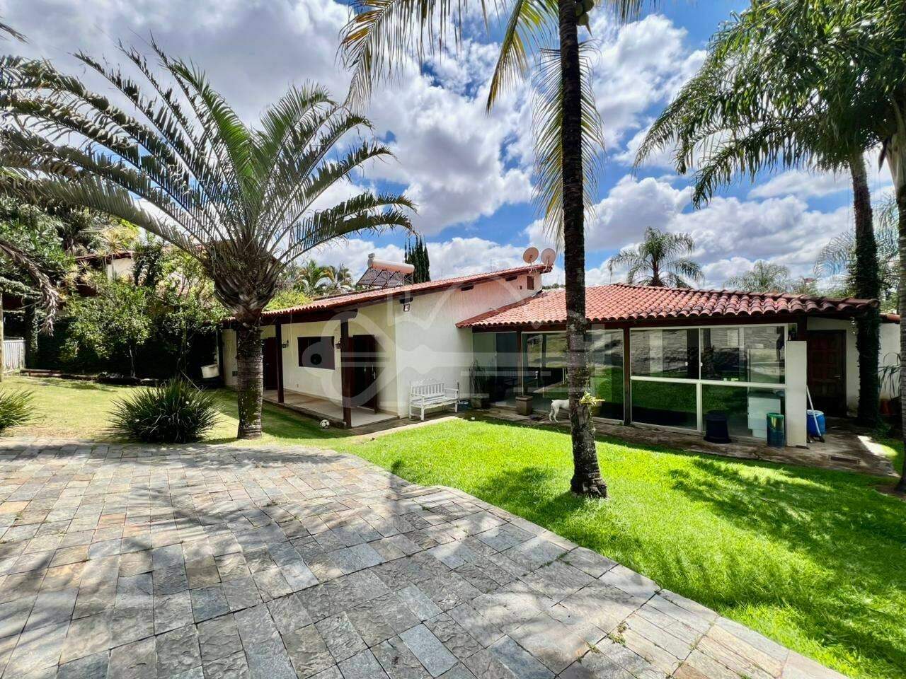 Casa com 3 quartos — Trevo, Belo Horizonte