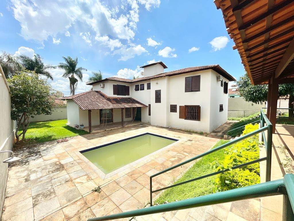 Casa com 5 quartos — São Luiz, Belo Horizonte