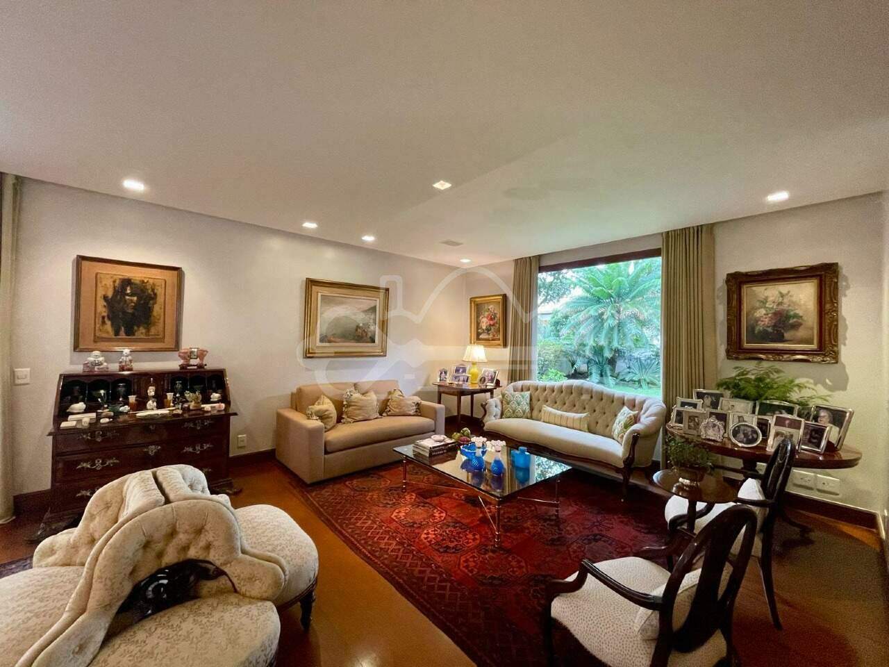 Casa com 4 quartos — São Luiz, Belo Horizonte