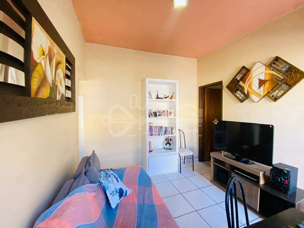 Casa com 2 quartos — Alípio de Melo, Belo Horizonte