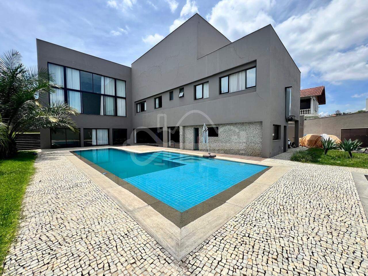 Casa com 5 quartos — São Luiz, Belo Horizonte