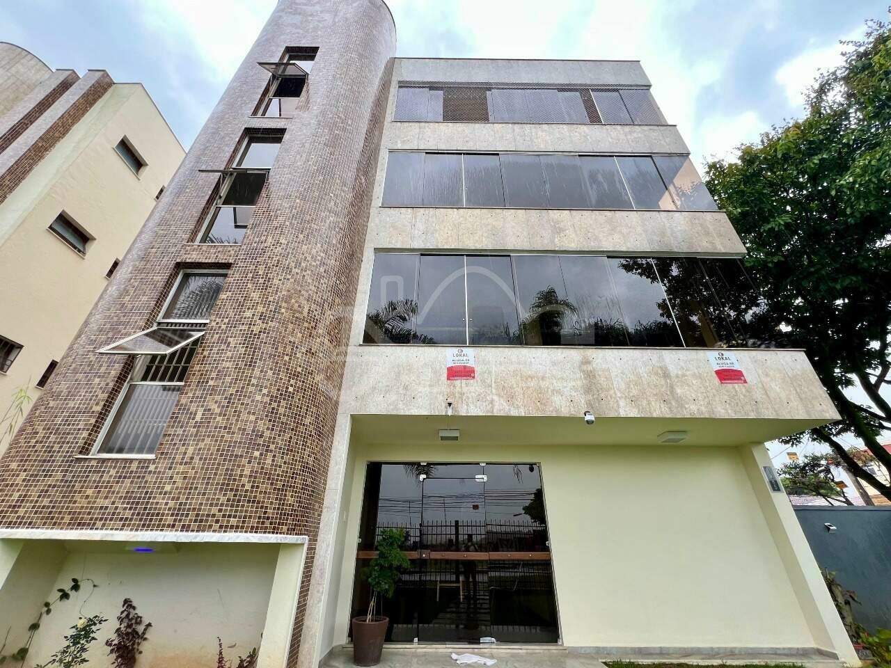 Apartamento com 3 quartos — Santa Amélia, Belo Horizonte