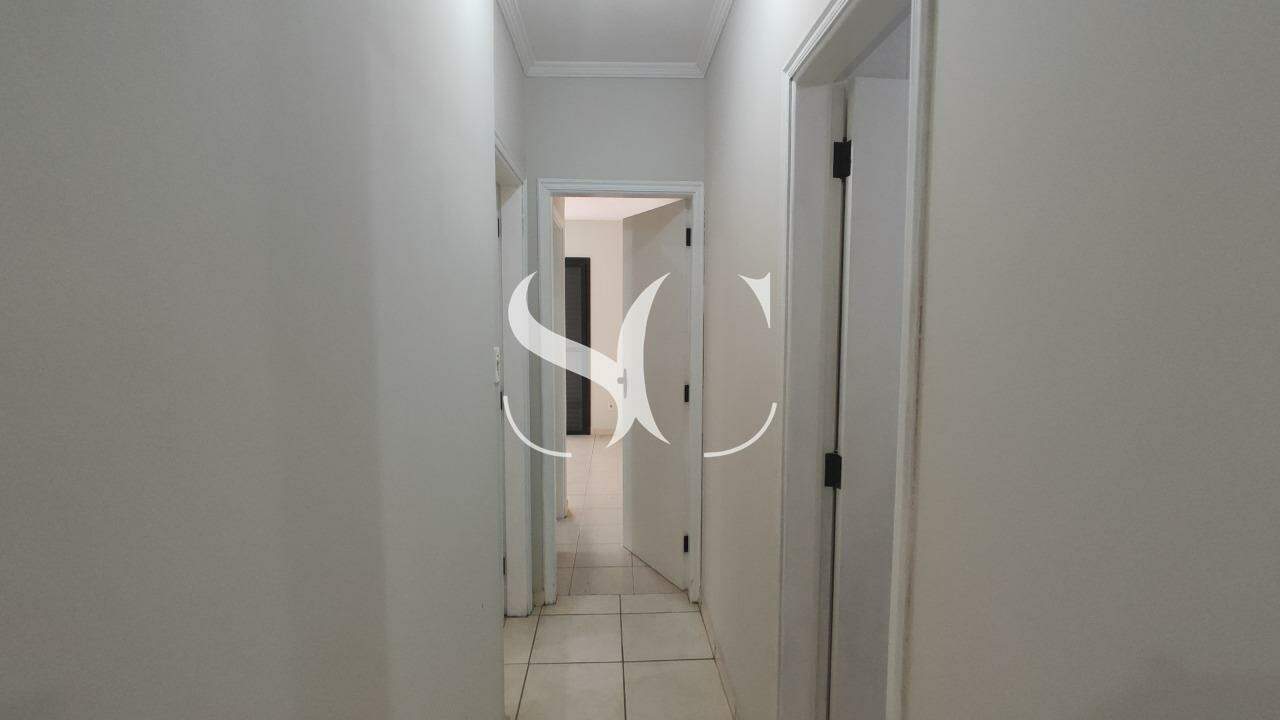 Apartamento à venda no Ponta da Praia: corredor