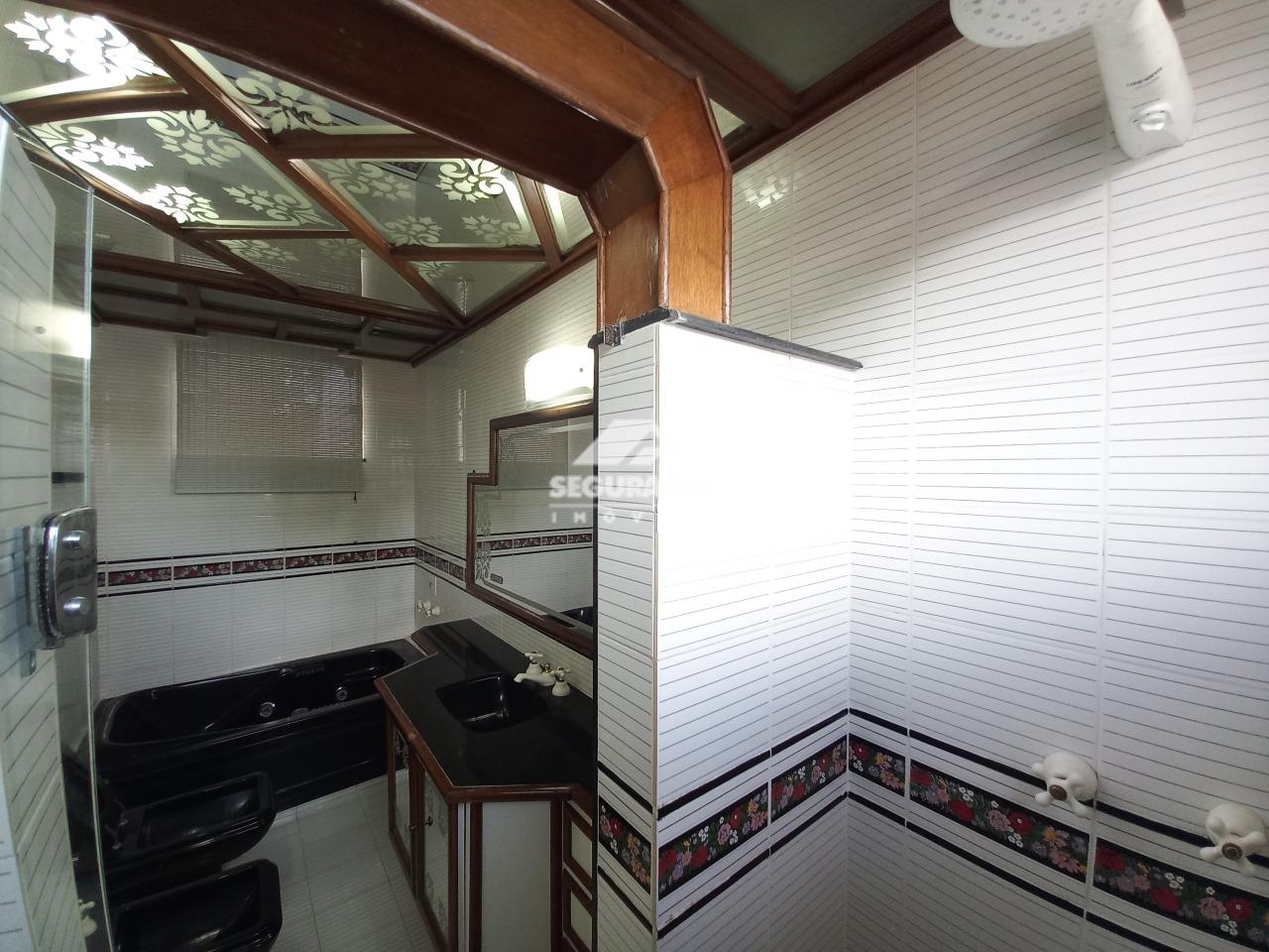 Casa para aluguel no Ilha dos Araújos: BANHEIRO SUITE 01