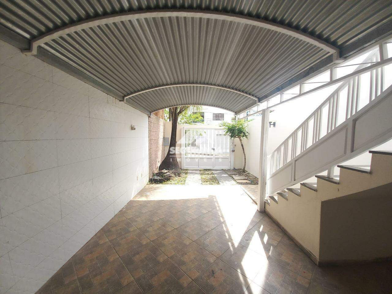 Apartamento para aluguel no SANTO AGOSTINHO: GARAGEM