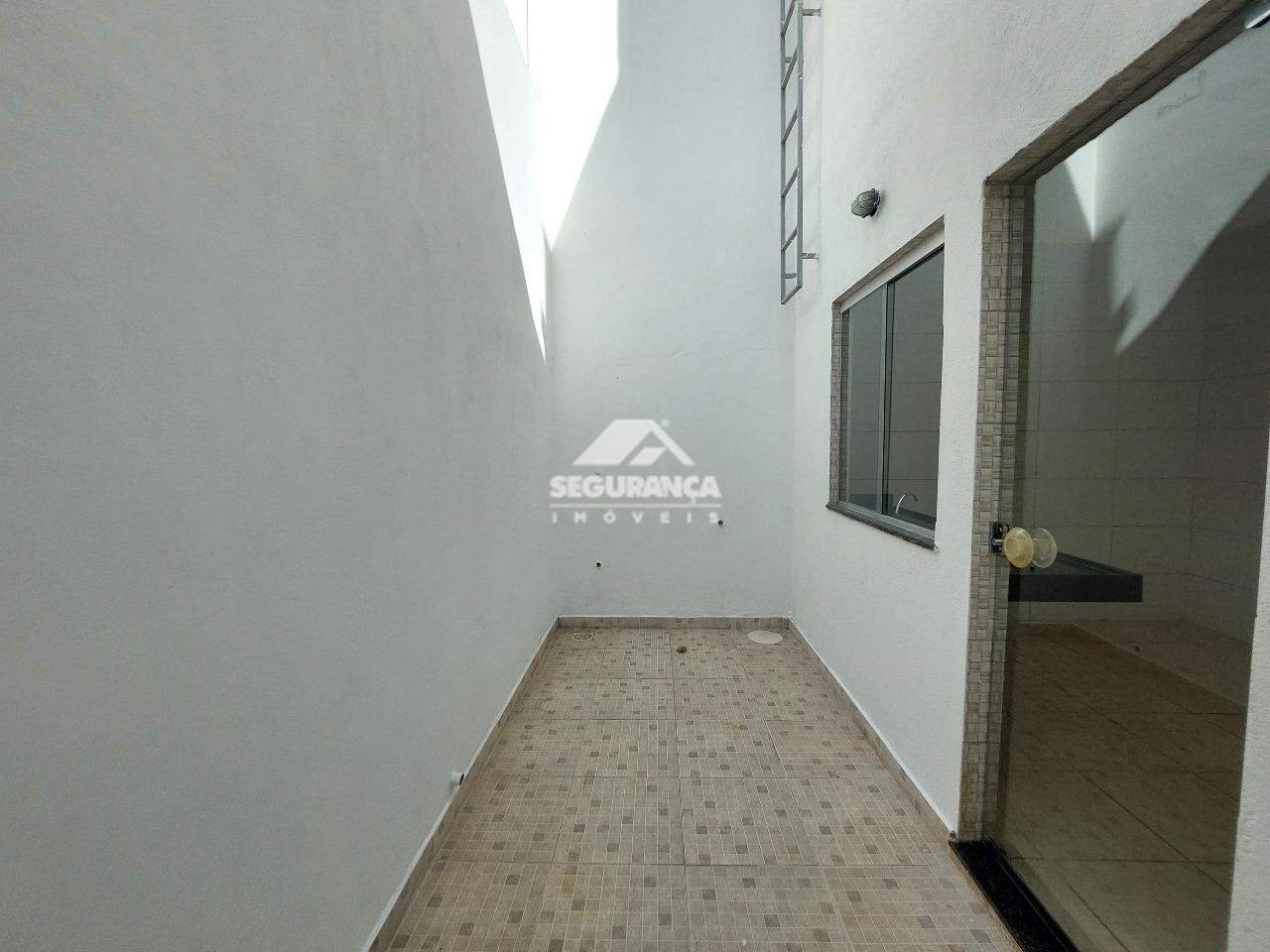 Casa para aluguel no SION: ÁREA DE SERVIÇO