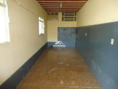 Casa para aluguel no Centro: 