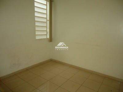 Casa para aluguel no Centro: 