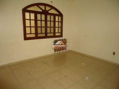 Casa para aluguel no Centro: 