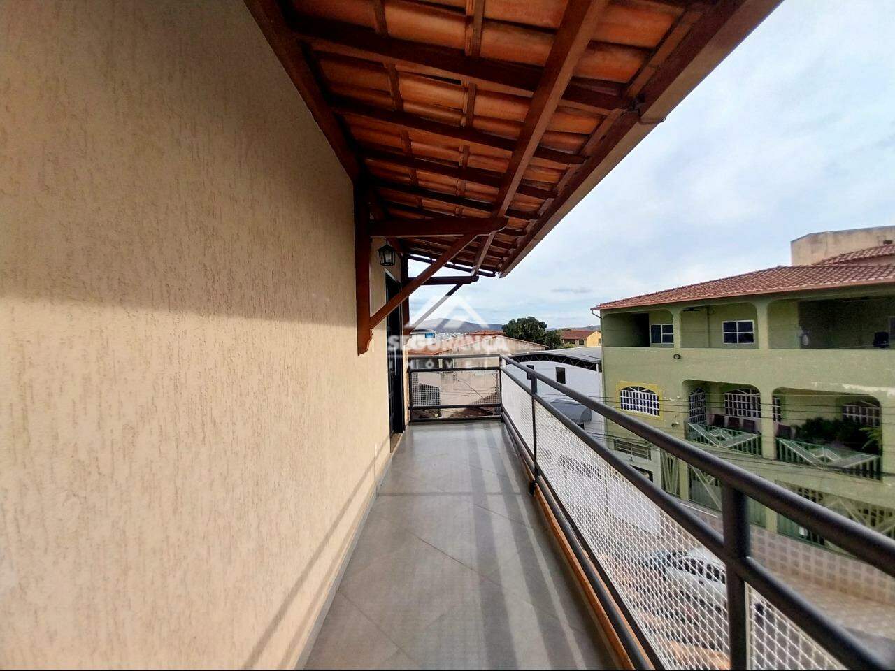 Casa para aluguel no Vila Rica: VARANDA