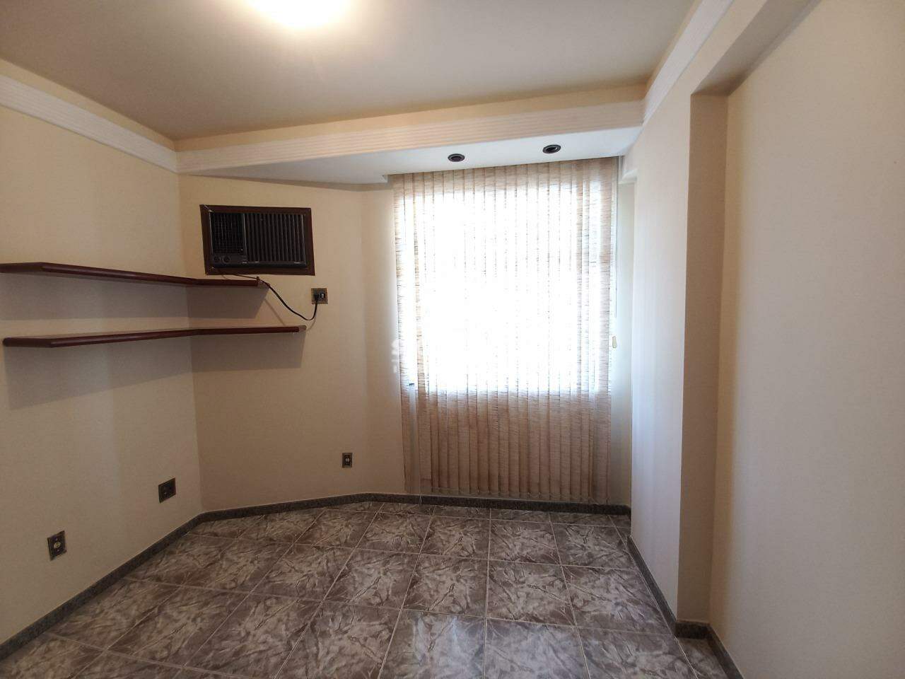 Apartamento para aluguel no Centro: QUARTO