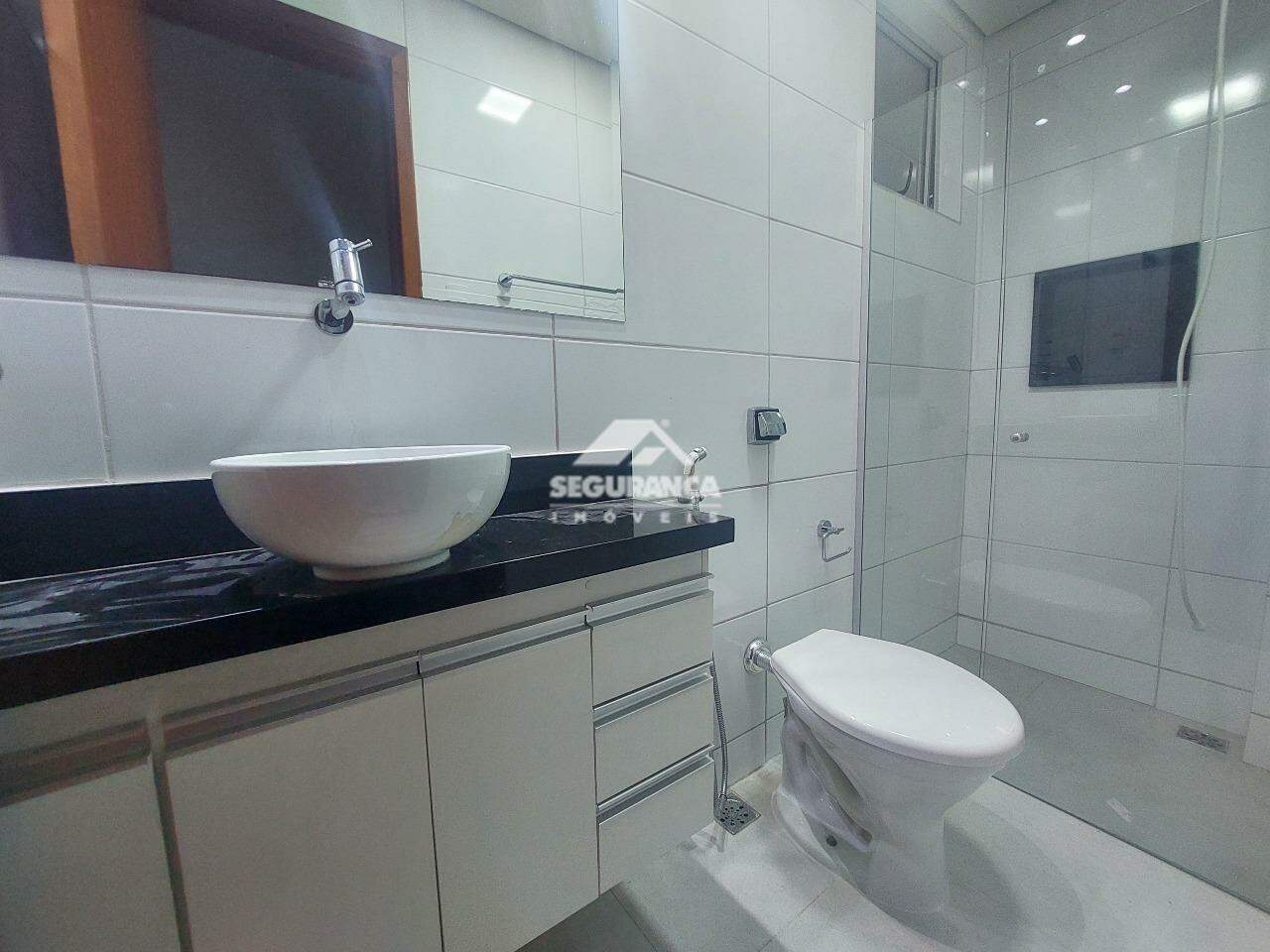 Apartamento para aluguel no Centro: BANHEIRO SOCIAL