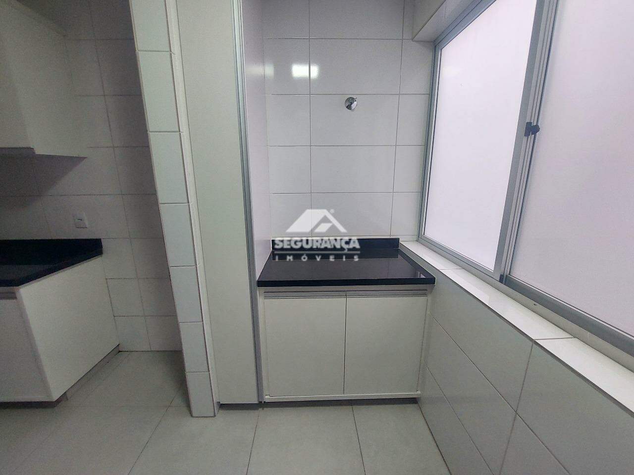 Apartamento para aluguel no Centro: ÁREA DE SERVIÇO 