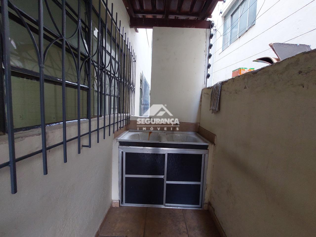 Apartamento para aluguel no ESPLANADINHA: ÁREA DE SERVIÇO