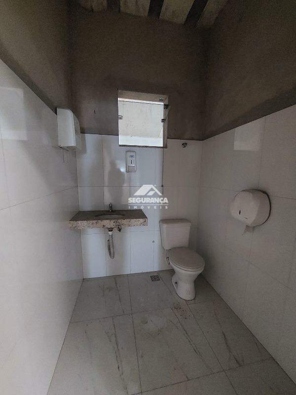 Galpão para aluguel no VILA BRETAS: BANHEIRO (1)
