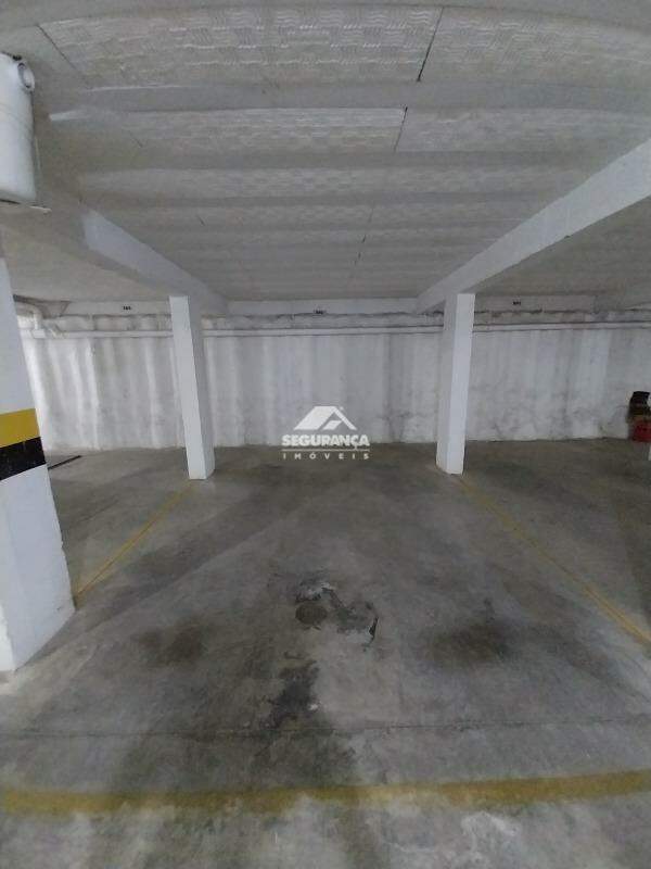 Apartamento para aluguel no Esplanada: GARAGEM