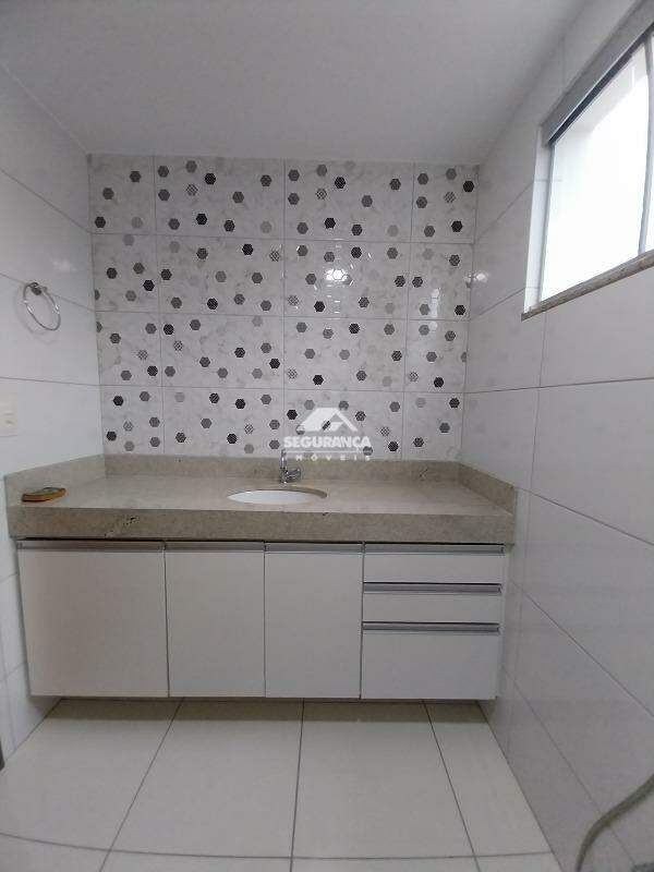 Apartamento para aluguel no Esplanada: BANHEIRO SOCIAL 