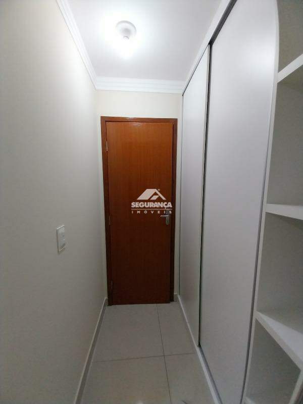 Apartamento para aluguel no Esplanada: SUÍTE