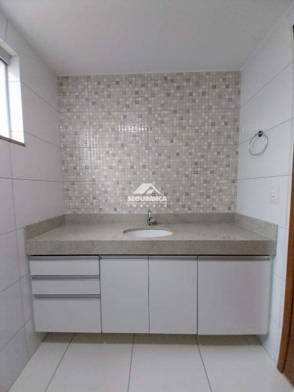 Apartamento para aluguel no Esplanada: BANHEIRO SUÍTE
