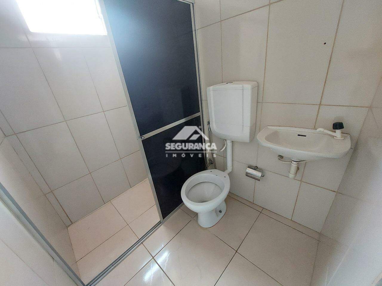 Casa para aluguel no São Raimundo: BANHEIRO
