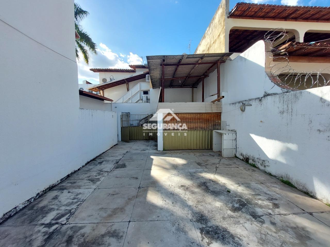 Casa para aluguel no Ilha dos Araújos: GARAGEM