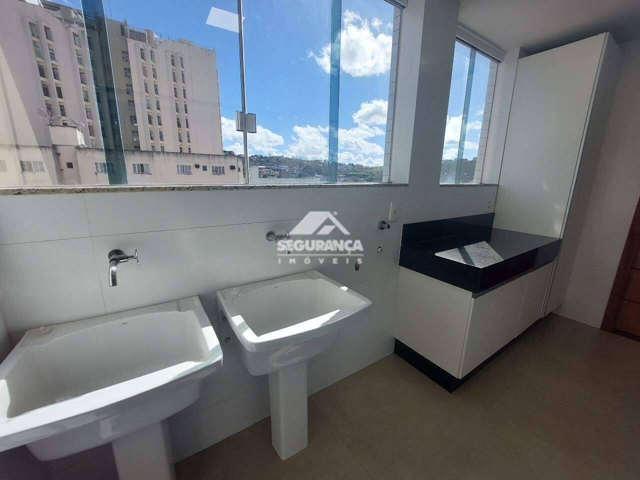 Apartamento para aluguel no Centro: ÁREA DE SERVIÇO 02