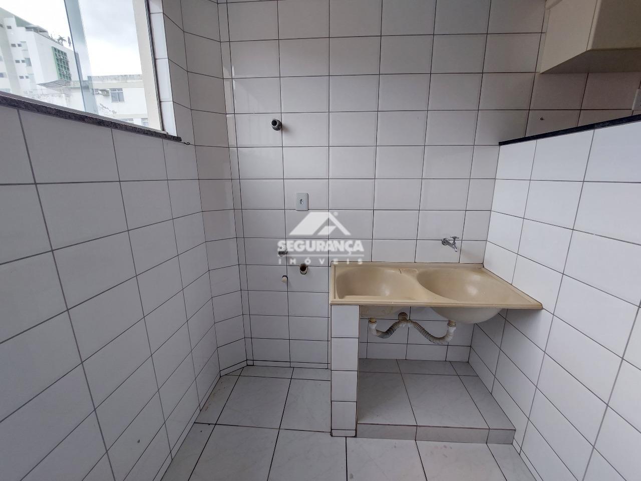 Apartamento para aluguel no ESPLANADINHA: AREA DE SERVIÇO 