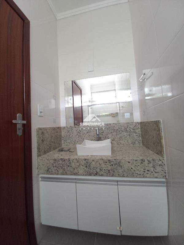 Casa para aluguel no Cidade Nova: BANHEIRO SUÍTE