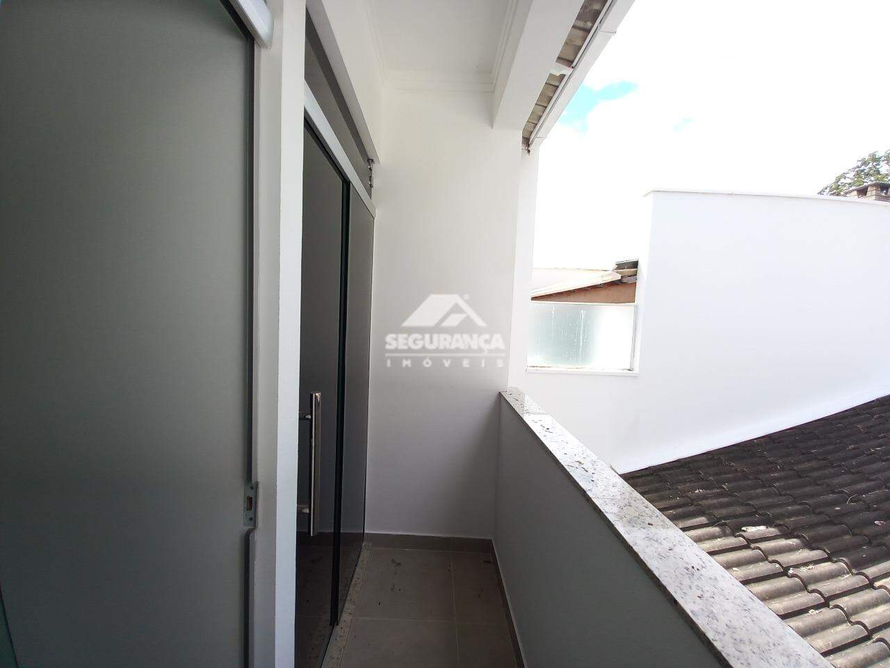 Casa para aluguel no Cidade Nova: VARANDA QUARTO(1)