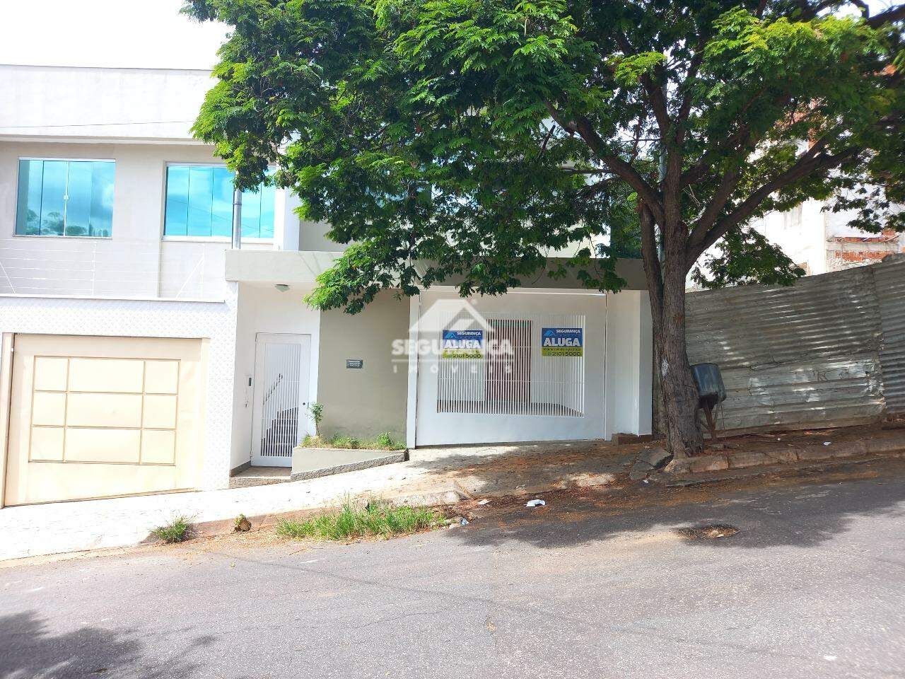 Casa para aluguel no Cidade Nova: FACHADA