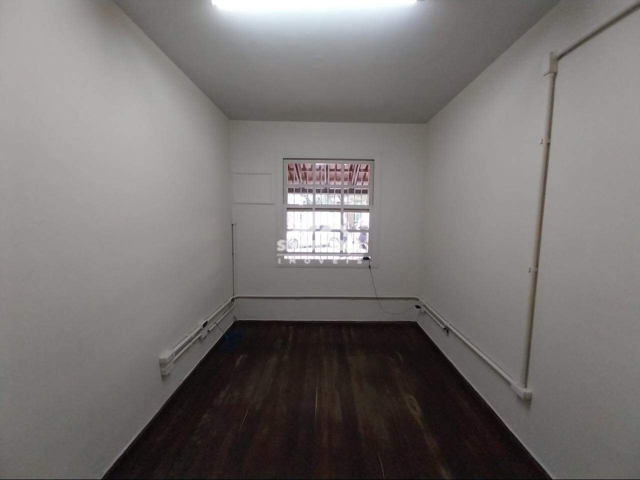 Casa comercial para aluguel no Centro: QUARTO (2)