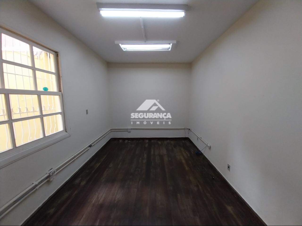 Casa comercial para aluguel no Centro: QUARTO (3)