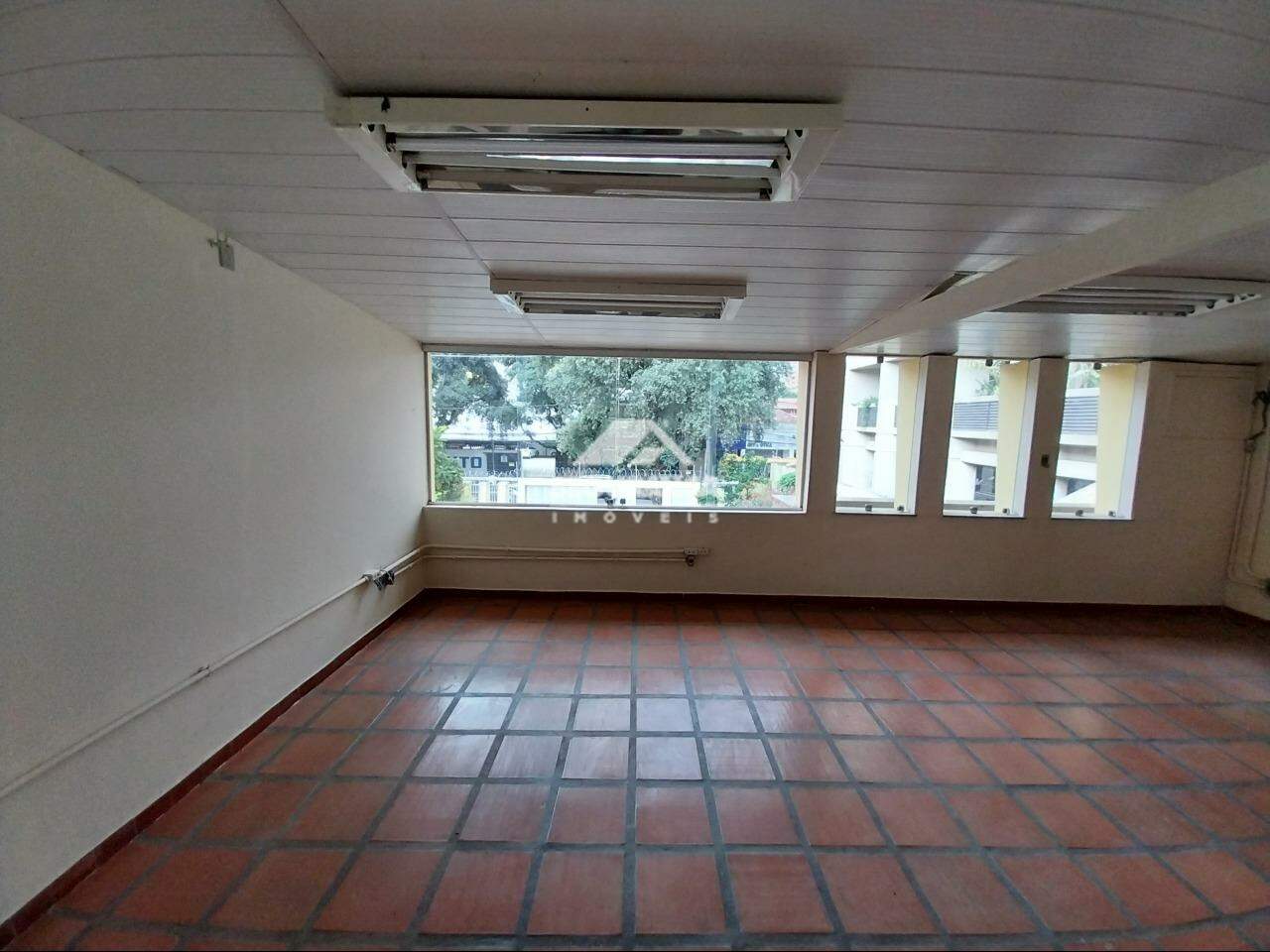 Casa comercial para aluguel no Centro: QUARTO (6)